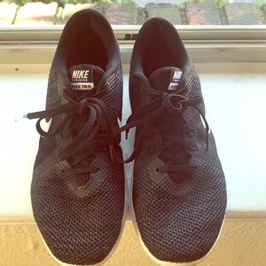 Nike Training Flex TR 8 Sneakers